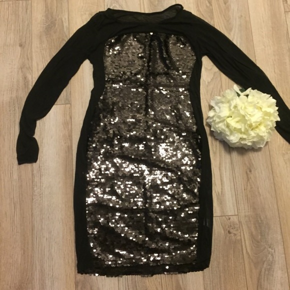 Dresses & Skirts - Sequined black  and sexy red color black dresses