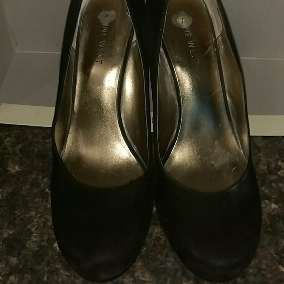 Nine West Suede Wedge