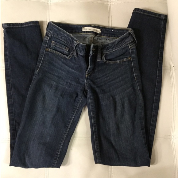 Super skinny bullhead jeans!