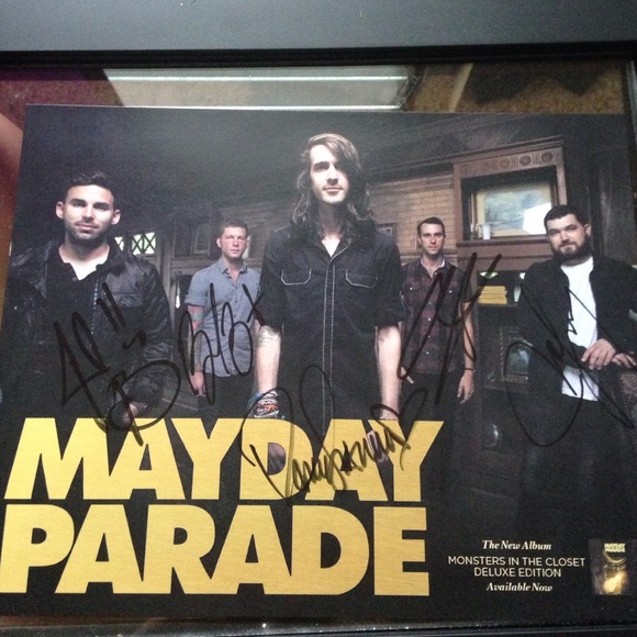 Mayday parade signed poster 🍒
