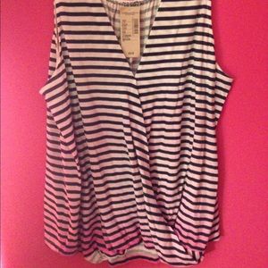 Blue striped ombré tank top