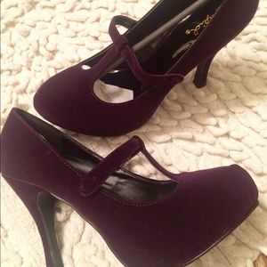 Plum velvet heels