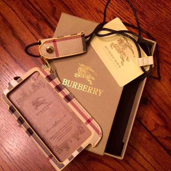 Burberry iTouch Case with Card and Box 100% Auth