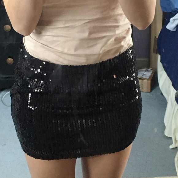 Forever 21 Dresses & Skirts - 🎊Perfect for NYE!🎊 Final Price!