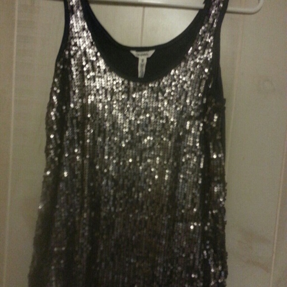 Sequins tank top NWOT