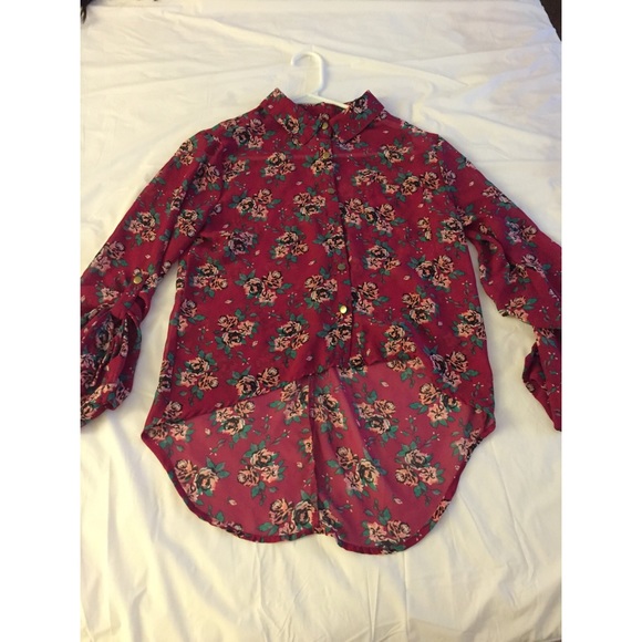 Floral button top