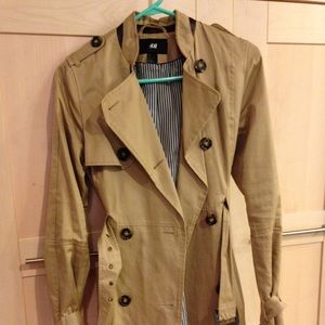 H&M khaki light weight lined peacoat SZ 4
