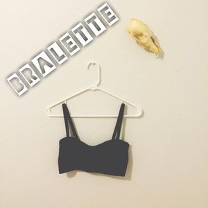 Brandy Melville  |  Chiyo Top