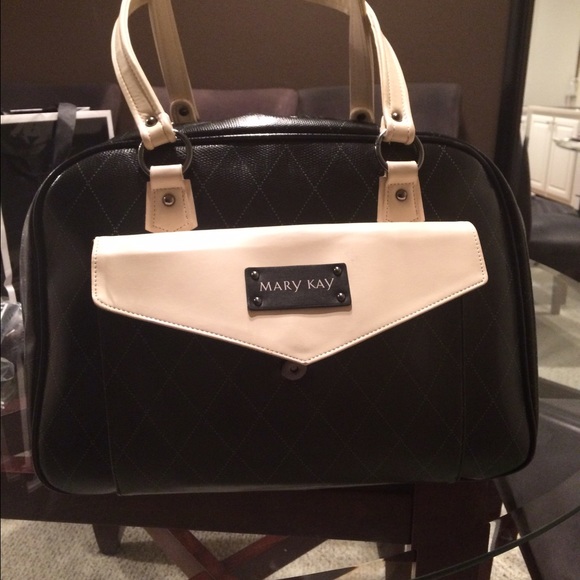 Mary Kay Bowling Bag tote. 💅🏾