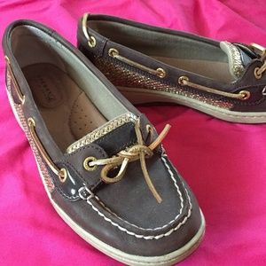 PRICE DROP Sperrys!