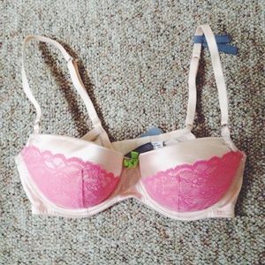 Limited Edition Brand New Aerie Bra!