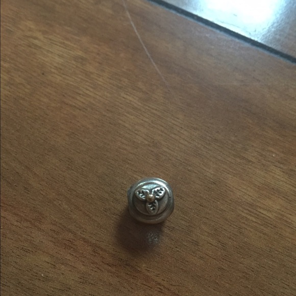 Pandora Cupcake