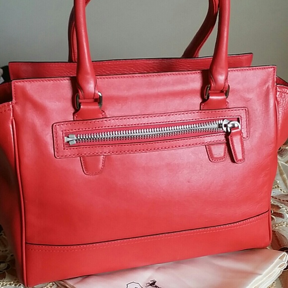 purse - Picture 2 of 3