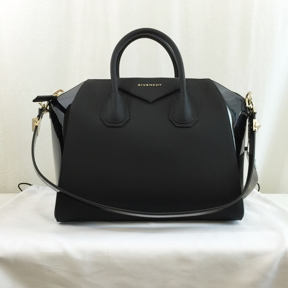 Givenchy 2015 large Antigona ❌SOLD❌