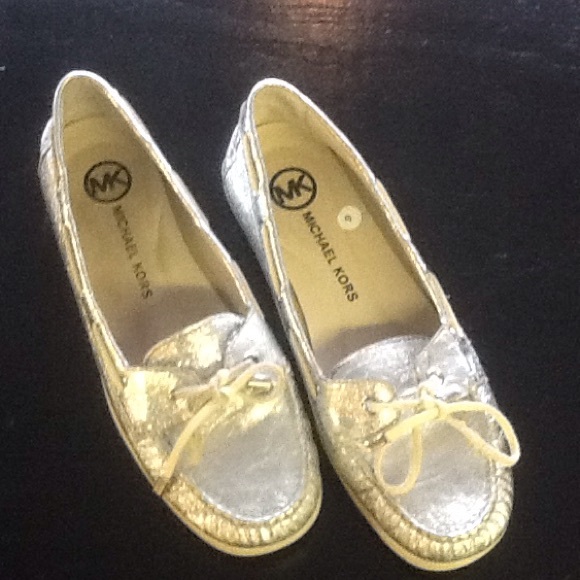 Michael Kors Shoes - Michael kors Blair metallic