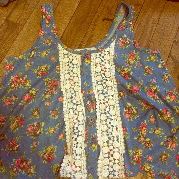 Shirt - Picture 1 of 1