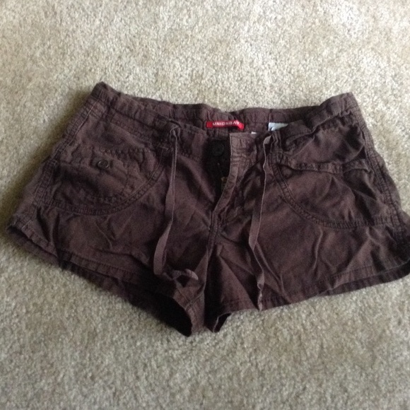 Brown short shorts