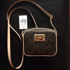 Michael Kora satchel