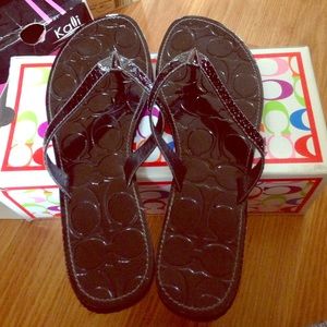 Coach flip flops