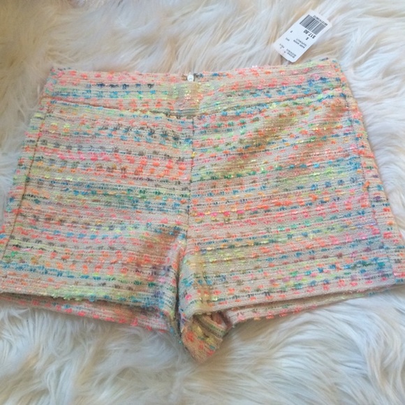 NEVER WORN Bright Tweed Shorts