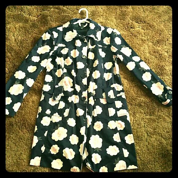 Work to Weekend Jacket size L navy white pink