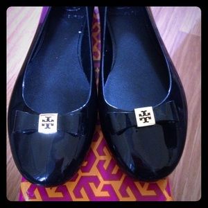 Tory burch jelly flats