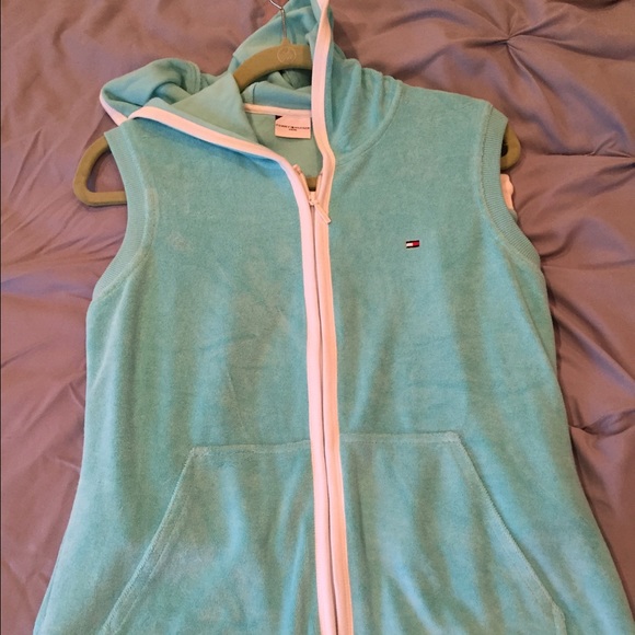 Tommy Hilfiger swim cover up. 2pc set Sz m & s.