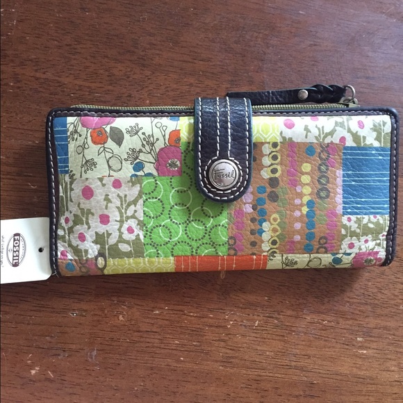 Fossil wallet