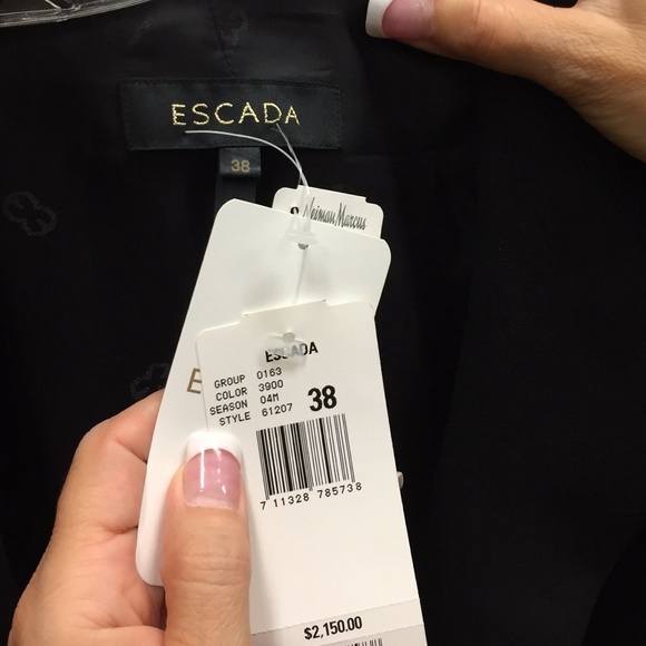 Black Escada blazer . Very unique . NWT - Picture 4 of 4