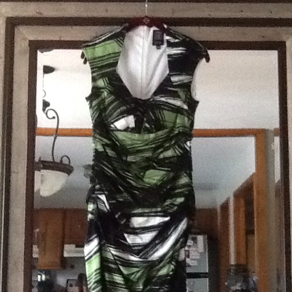 Ruched multi color dress!!