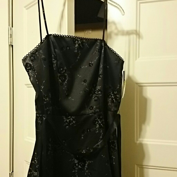 Black short dress