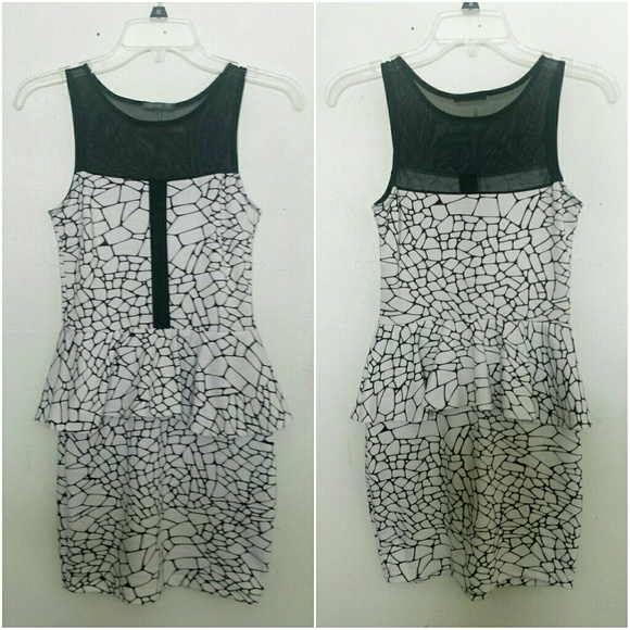 Black and White Peplum Dress - Picture 2 of 4