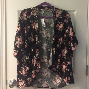 Oversized floral Kimono