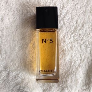 Chanel No.5 Perfume
