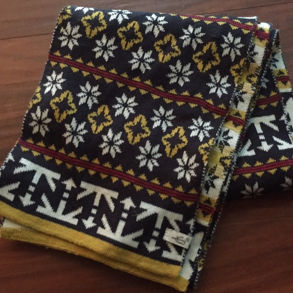 Reversible Aztec print Levi's Scarf!!! - Picture 2 of 4