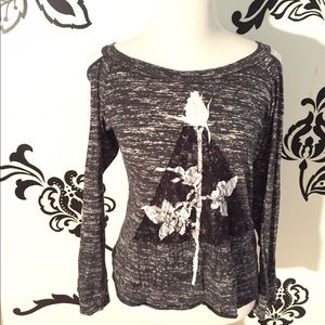 Off the shoulder, shirt