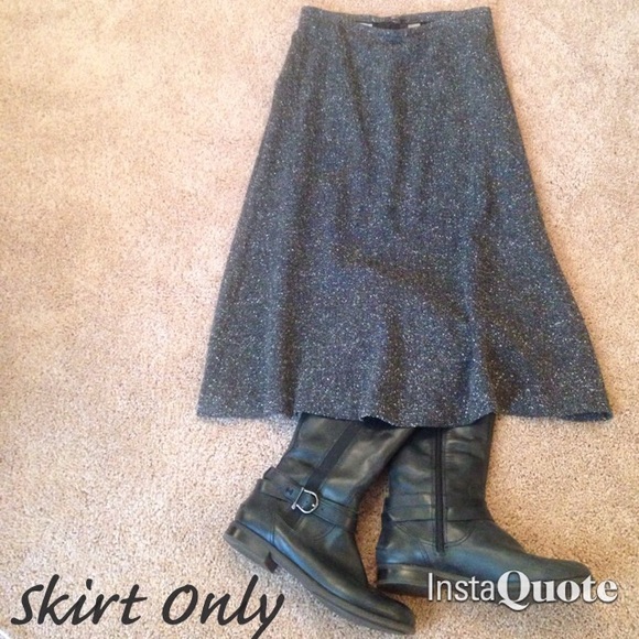 Liz Claiborne Dresses & Skirts - Liz Claiborne Tweed Skirt Size 8