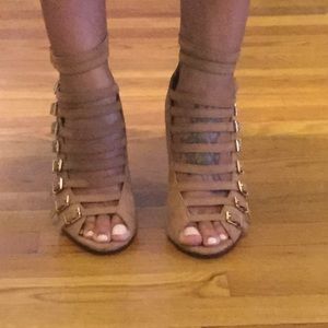 Forever21 nude wedge scrappy sandals in size 9