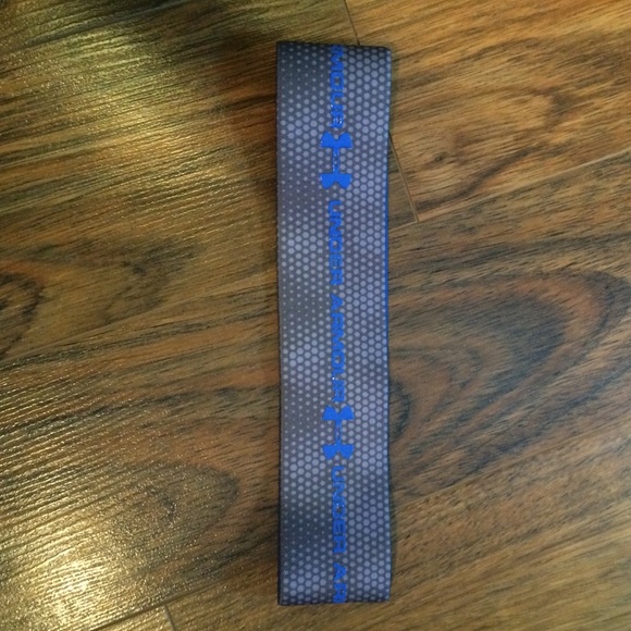 Under armour headband