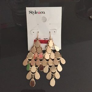 ❤️ Gold Chandelier Earrings