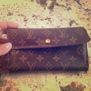 SALE 🌟 Used Louis Vuitton wallet
