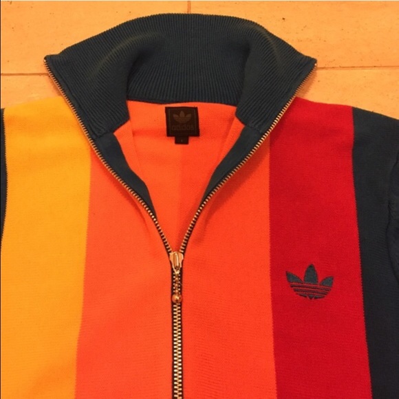 Adidas women's knit sweater. Size SMALL - Picture 2 of 4