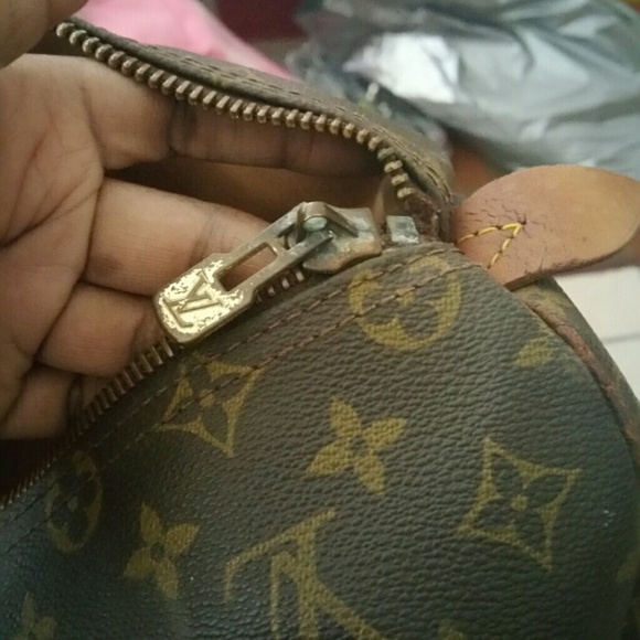 Authentic Louis Vuitton small duffle - Picture 3 of 4