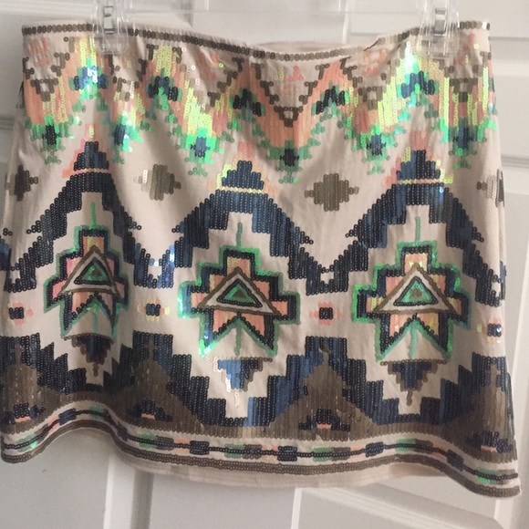 Skirt - Picture 1 of 1