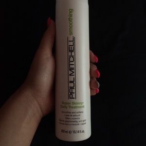 Paul Mitchell smoothing hair cream 💆🏽