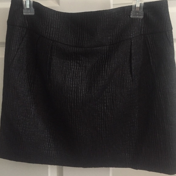 Skirt - Picture 1 of 1