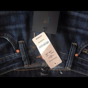 Bebe mid rise skinny jean