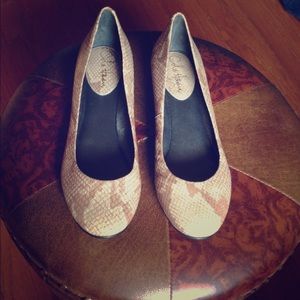 Cole Haan Ballet Flats
