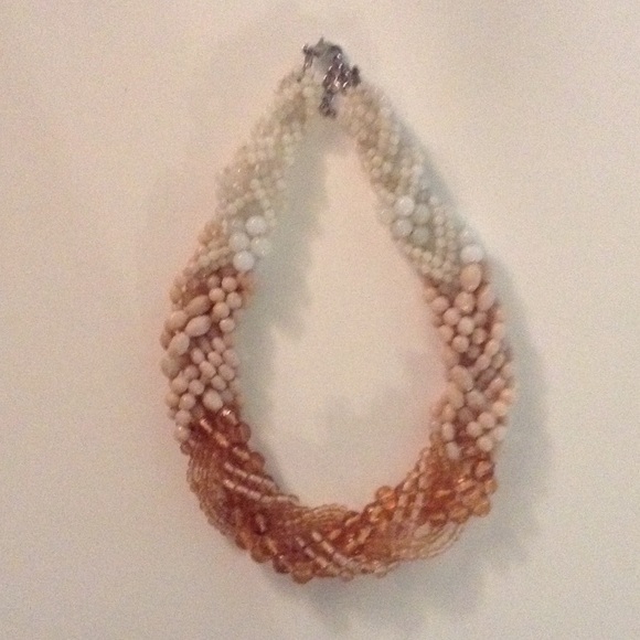 The Limited Ombré chunky beaded necklace