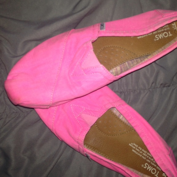 TOMS